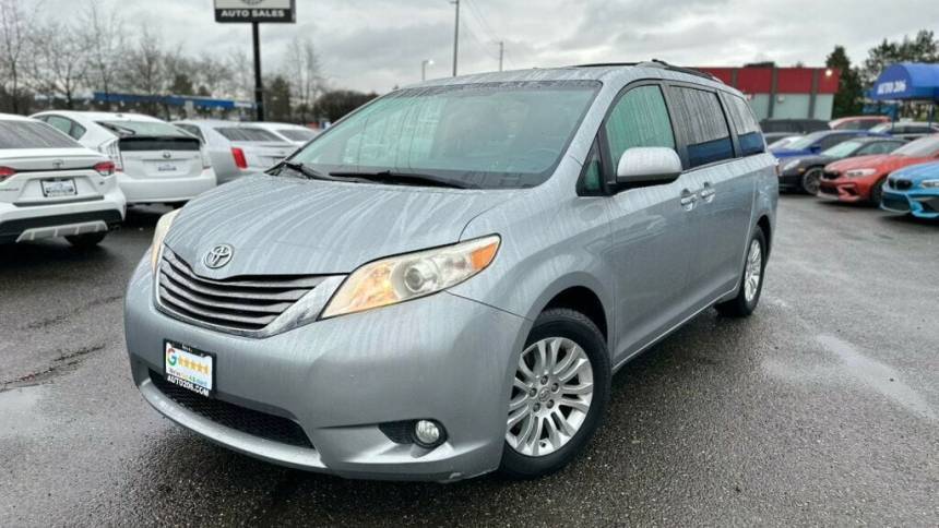 2016 Toyota Sienna XLE Premium — Minivan — 70,000 mi — Kent, WA