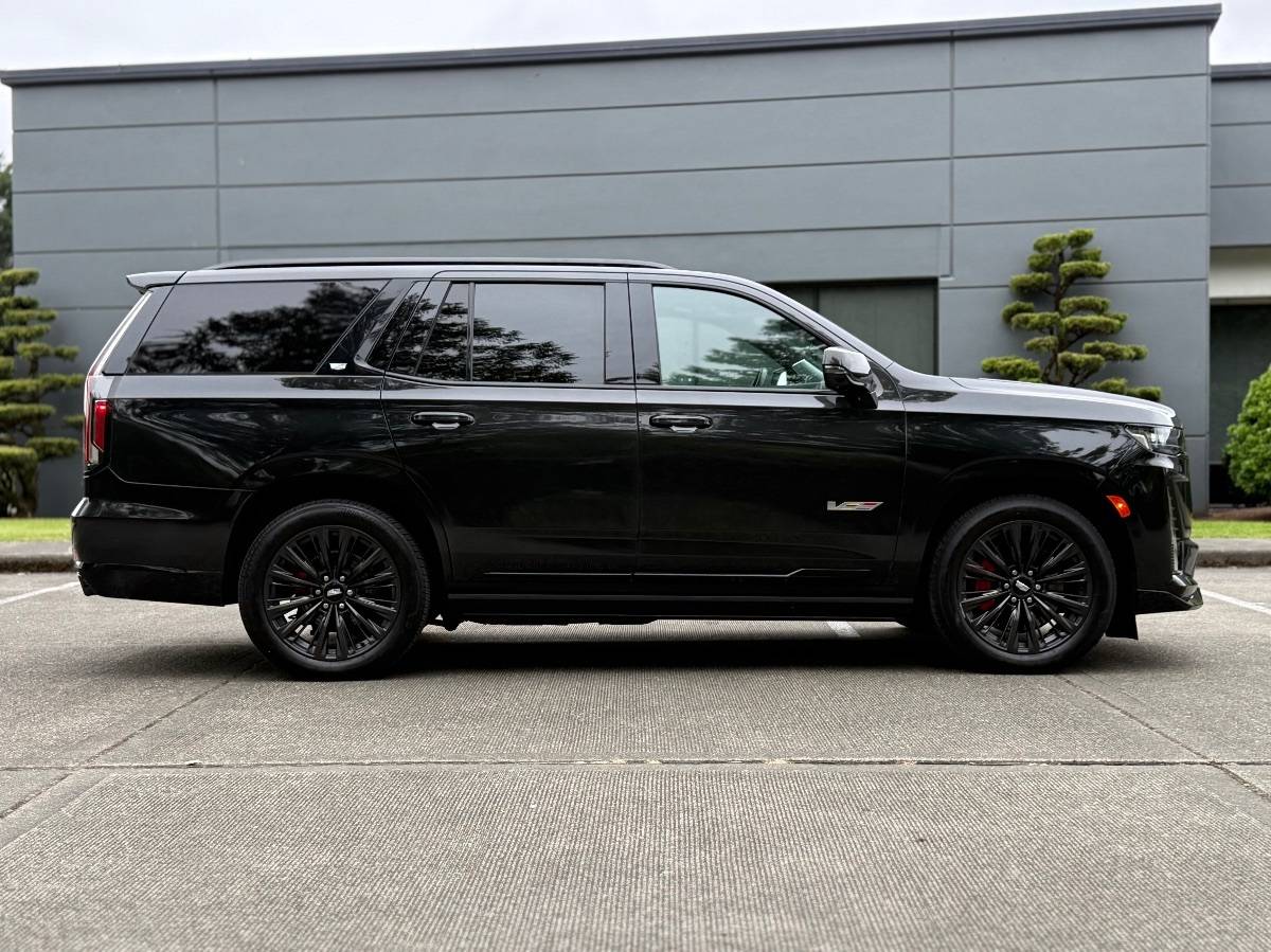 2024 Cadillac Escalade-V V-Series