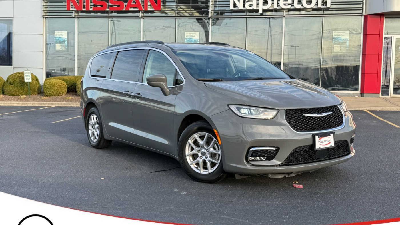 2022 Chrysler Pacifica Touring L — Minivan — 64,975 mi — Schererville, IN
