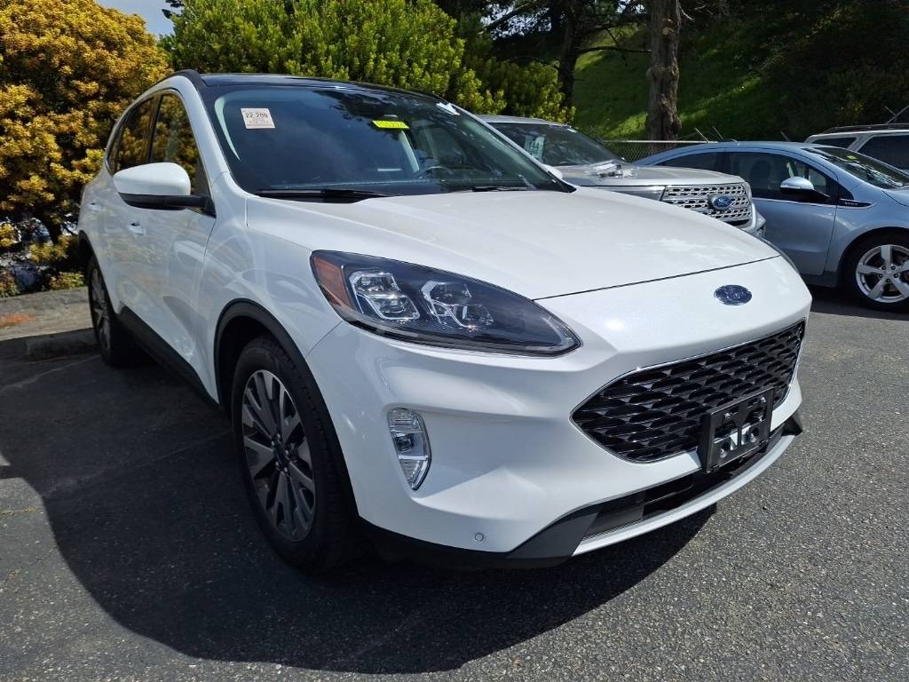 2022 Ford Escape Titanium Hybrid — SUV — 38,274 mi — Colma, CA