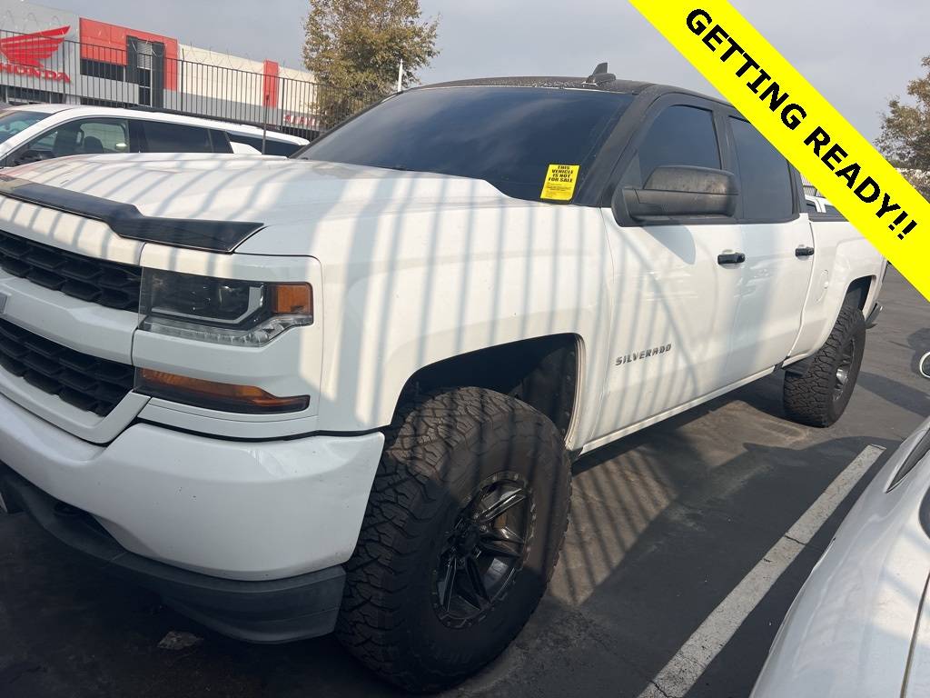 2018 Chevrolet Silverado 1500 Custom — Pickup Truck — 85,889 mi — Carson, CA