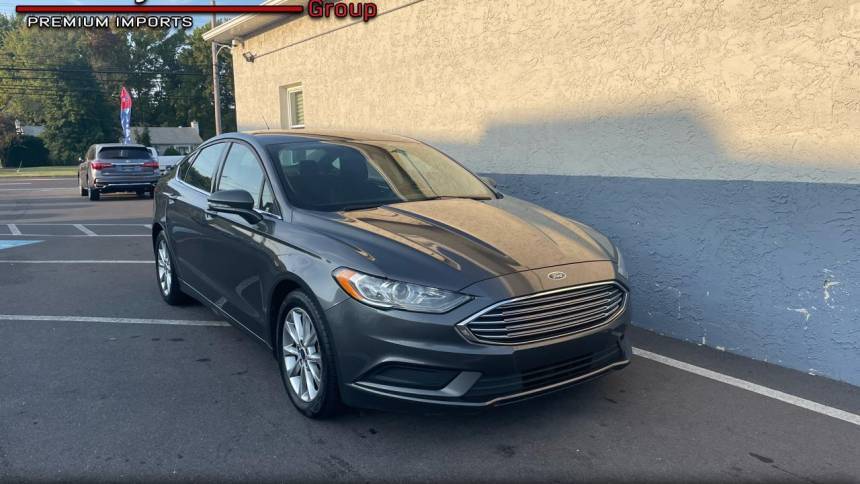 2017 Ford Fusion SE — Sedan — 129,858 mi — Fairless Hills, PA