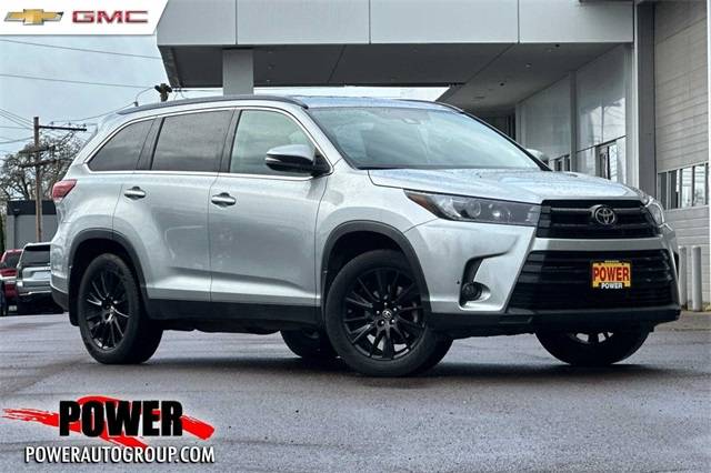 2019 Toyota Highlander SE V6 — SUV — 95,599 mi — Corvallis, OR