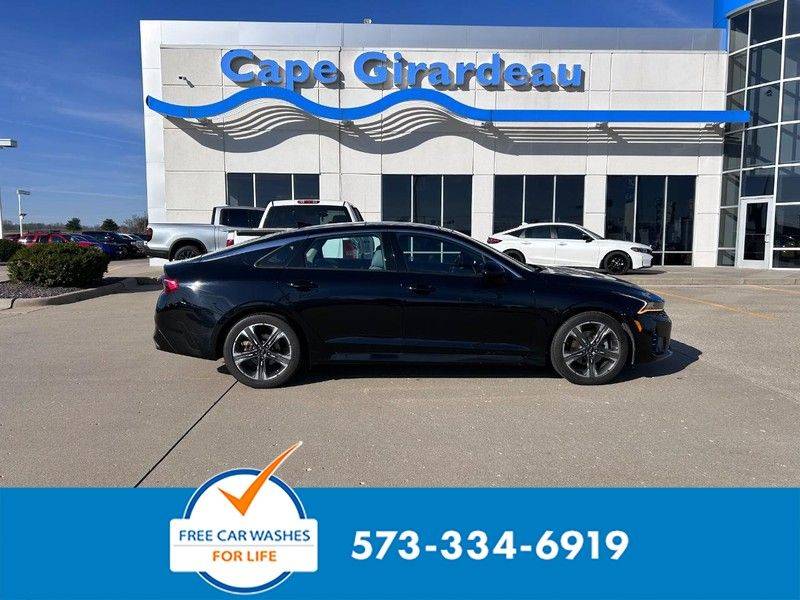 2021 Kia K5 EX — Sedan — 121,300 mi — Cape Girardeau, MO