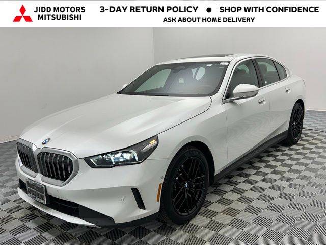 2024 BMW 5 Series 530i — Sedan — 23,786 mi — Des Plaines, IL