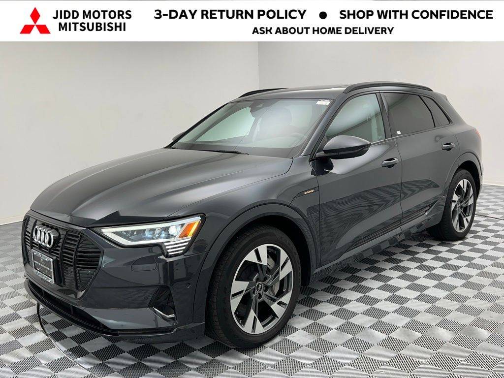 2021 Audi e-tron Premium — SUV — 26,806 mi — Des Plaines, IL