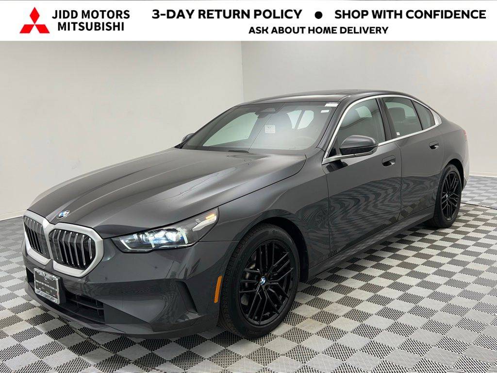 2024 BMW 5 Series 530i — Sedan — 31,559 mi — Des Plaines, IL