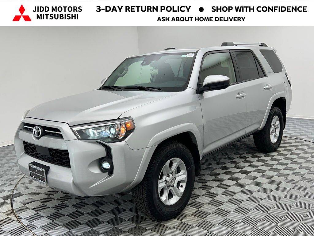 2024 Toyota 4Runner SR5 — SUV — 35,020 mi — Des Plaines, IL