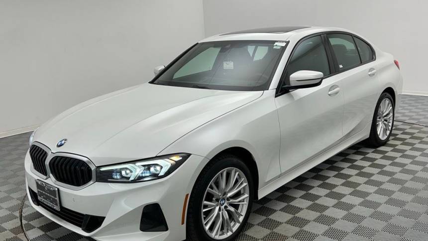 2023 BMW 3 Series 330i — Sedan — 34,444 mi — Des Plaines, IL