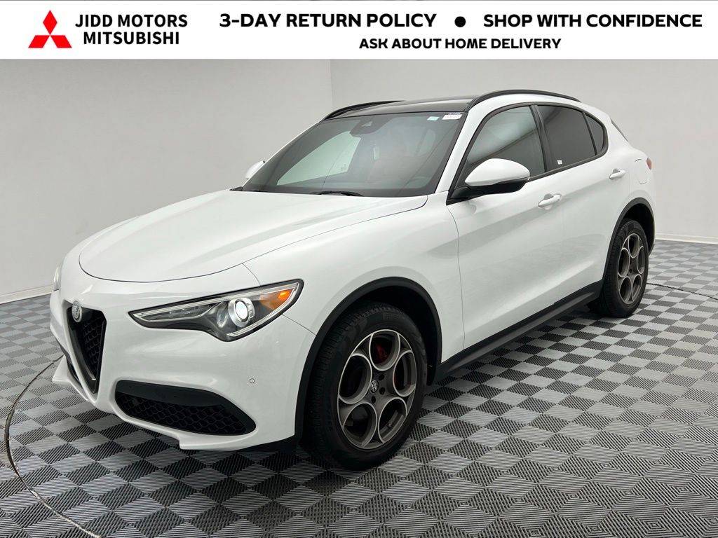 2022 Alfa Romeo Stelvio Sprint — SUV — 33,088 mi — Des Plaines, IL