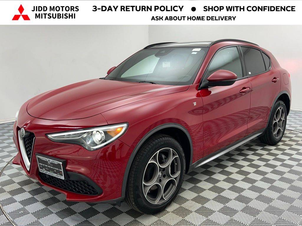 2022 Alfa Romeo Stelvio Ti — SUV — 33,705 mi — Des Plaines, IL