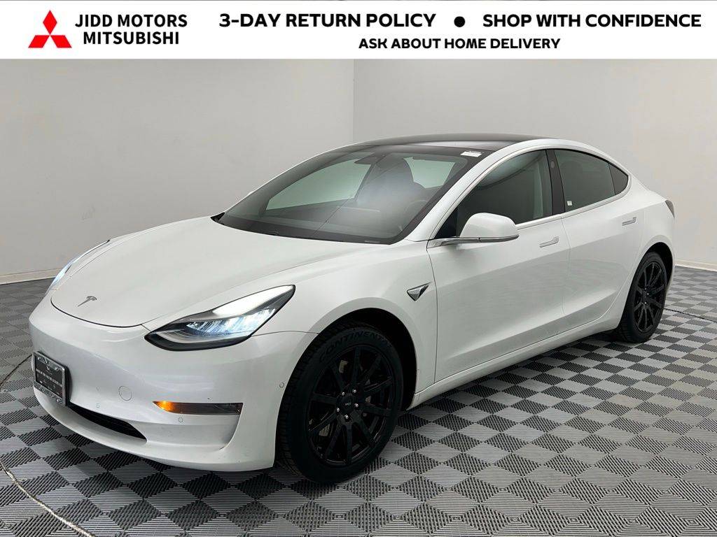 2020 Tesla Model 3 Standard Range — Sedan — 85,174 mi — Des Plaines, IL