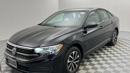 2022 Volkswagen Jetta S — Sedan — 14,007 mi — Des Plaines, IL