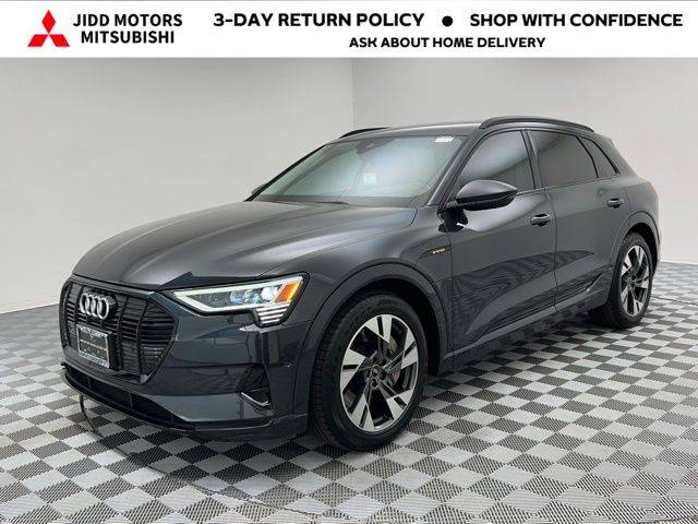 2022 Audi e-tron Premium — SUV — 18,972 mi — Des Plaines, IL