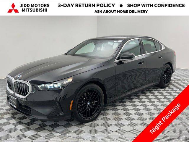 2024 BMW 5 Series 530i — Sedan — 19,801 mi — Des Plaines, IL