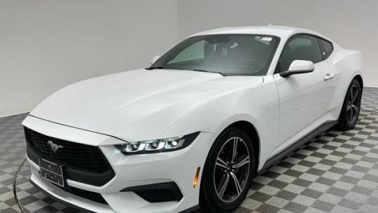 2024 Ford Mustang EcoBoost Premium — Coupe — 16,845 mi — Des Plaines, IL