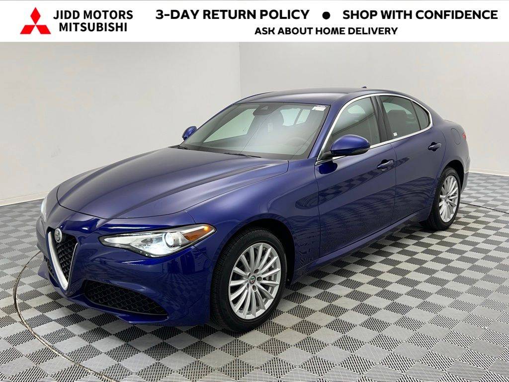 2021 Alfa Romeo Giulia Sprint — Sedan — 24,942 mi — Des Plaines, IL