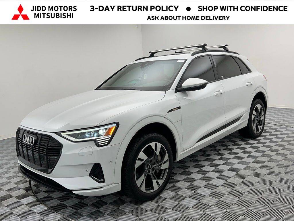 2021 Audi e-tron Premium — SUV — 44,692 mi — Des Plaines, IL