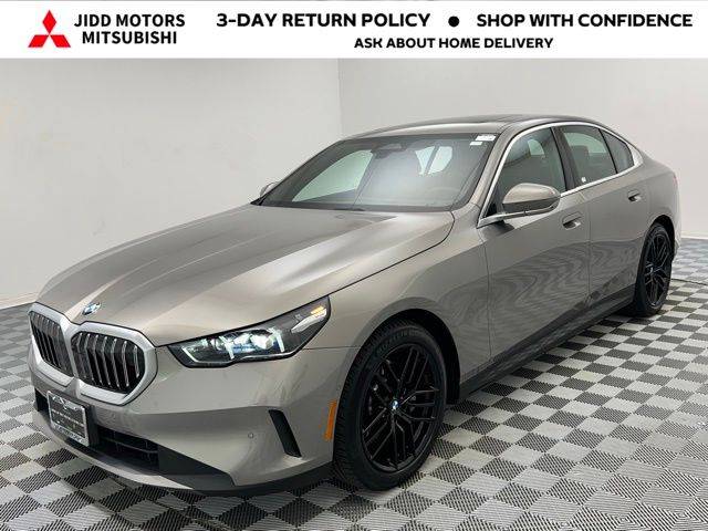 2024 BMW 5 Series 530i — Sedan — 24,110 mi — Des Plaines, IL