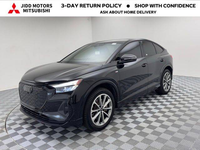 2022 Audi Q4 e-tron Premium Plus — SUV — 34,697 mi — Des Plaines, IL