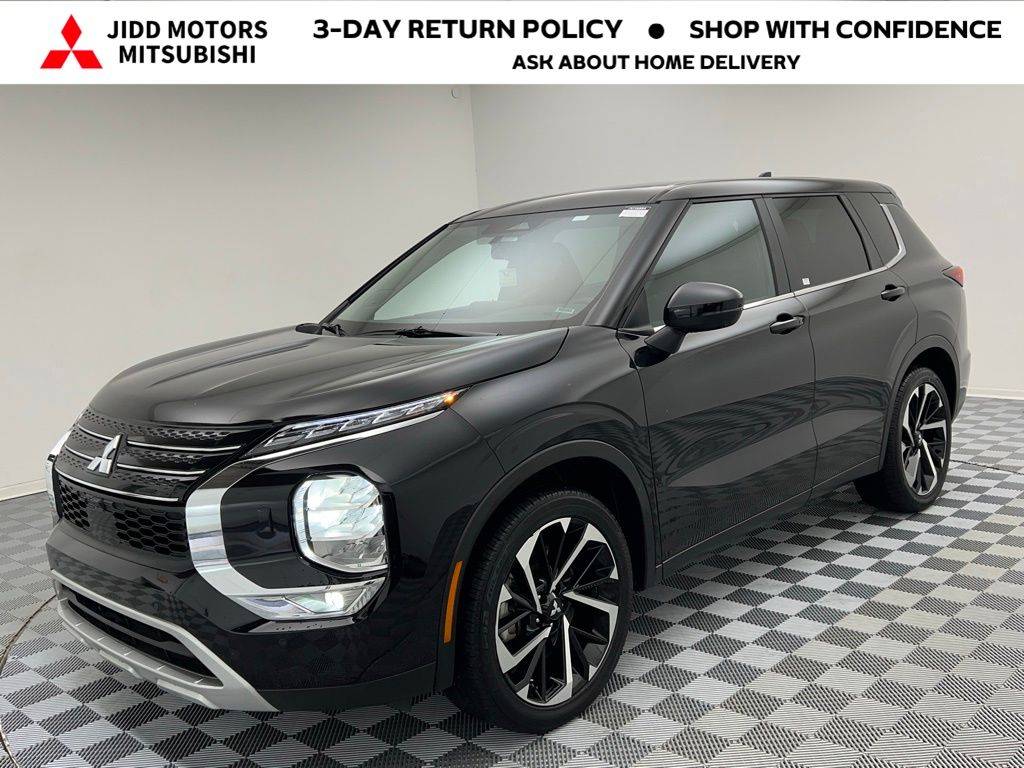 2024 Mitsubishi Outlander SE — SUV — 32,207 mi — Des Plaines, IL