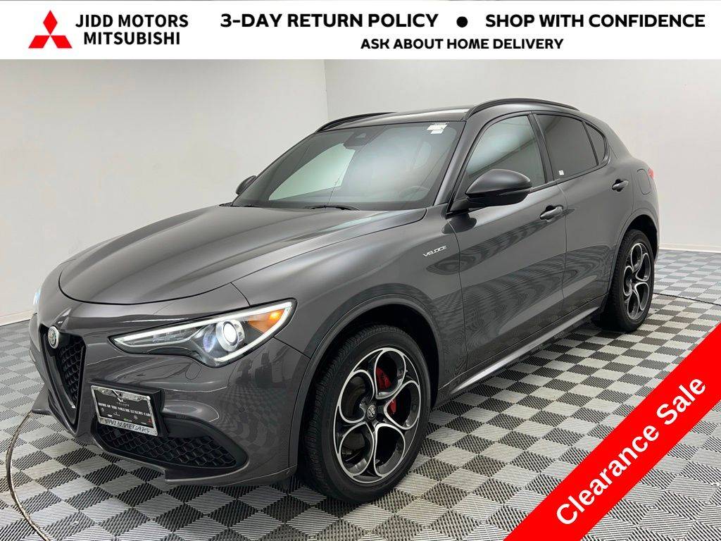 2022 Alfa Romeo Stelvio Veloce — SUV — 41,435 mi — Des Plaines, IL
