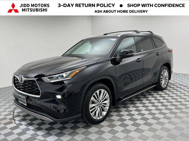 2025 Toyota Highlander Platinum — SUV — 7,881 mi — Des Plaines, IL