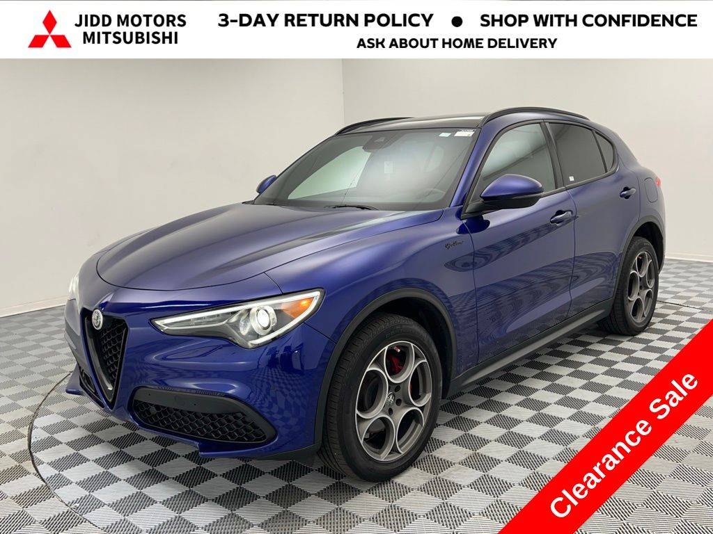 2022 Alfa Romeo Stelvio Sprint — SUV — 37,924 mi — Des Plaines, IL