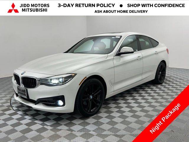 2018 BMW 3 Series 330i — Hatchback — 95,092 mi — Des Plaines, IL