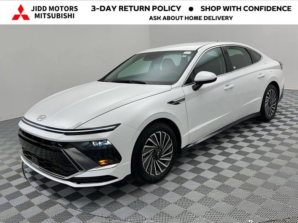 2024 Hyundai Sonata Hybrid SEL — Sedan — 23,139 mi — Des Plaines, IL