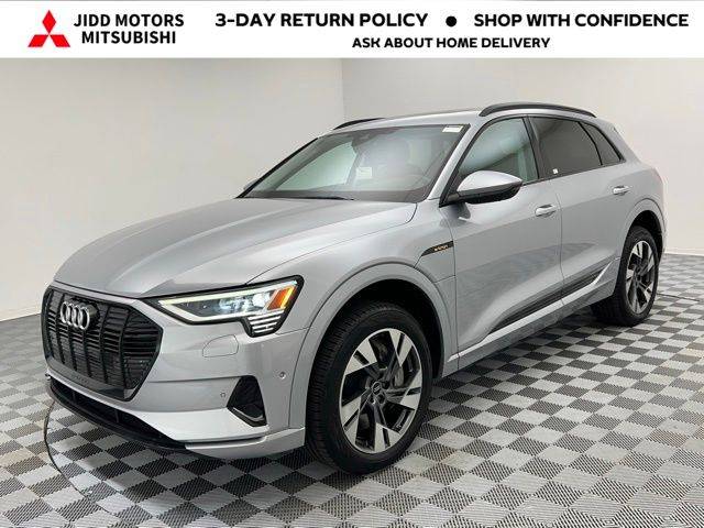 2022 Audi e-tron Premium — SUV — 49,723 mi — Des Plaines, IL