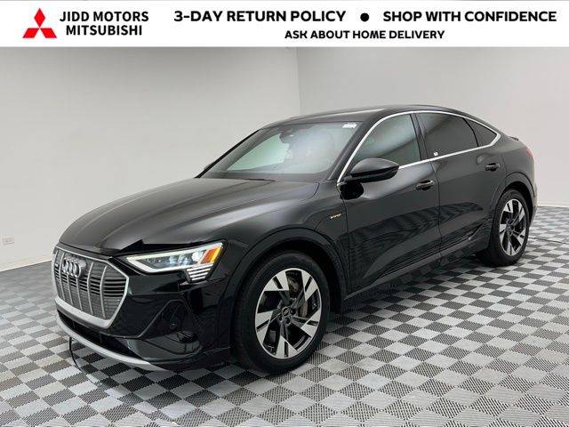 2022 Audi e-tron S line Premium — SUV — 33,946 mi — Des Plaines, IL