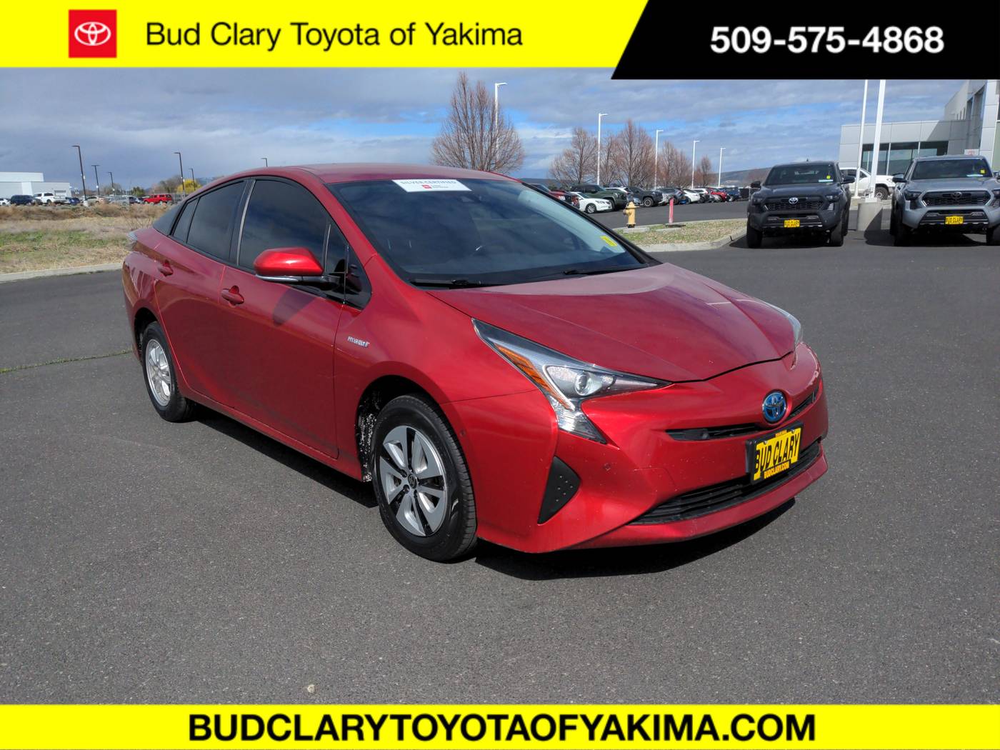 2017 Toyota Prius Three — Hatchback — 113,038 mi — Union Gap, WA
