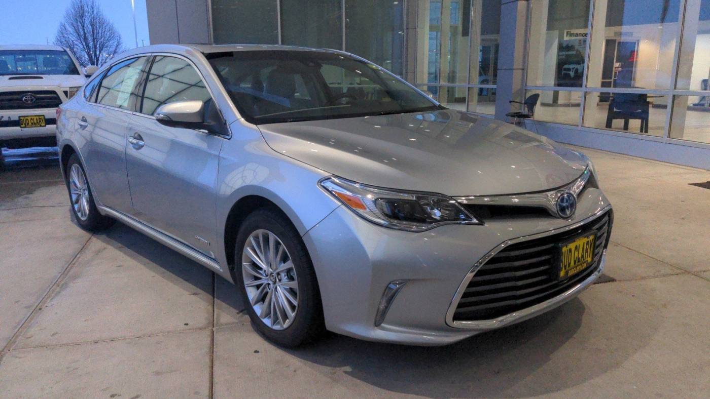 2017 Toyota Avalon Hybrid Limited — Sedan — 42,819 mi — Union Gap, WA