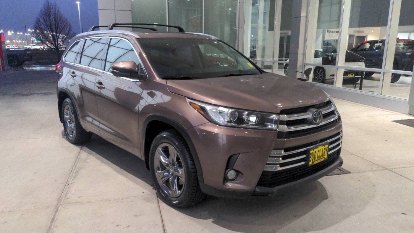 2017 Toyota Highlander Limited — SUV — 136,190 mi — Union Gap, WA