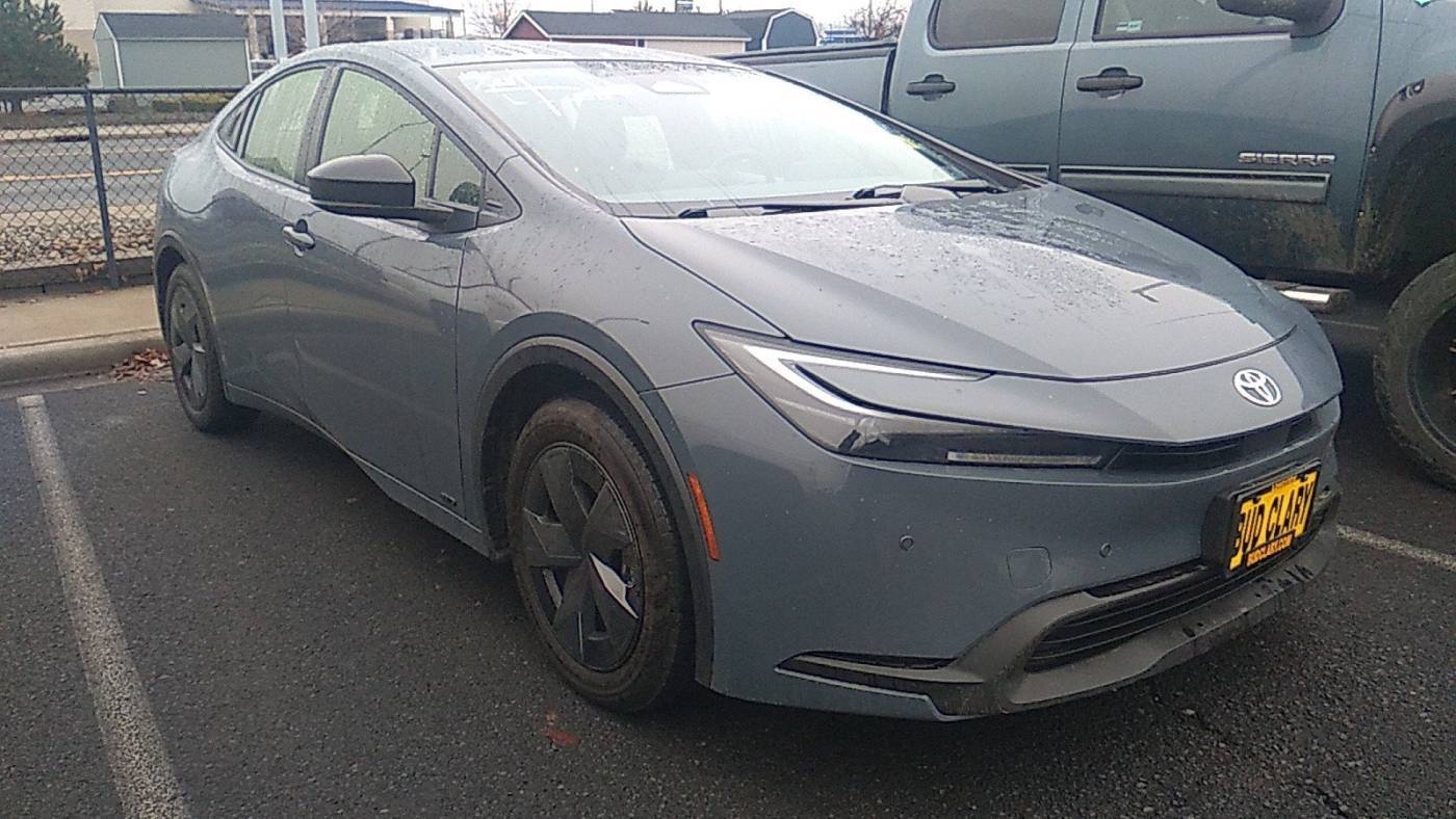 2024 Toyota Prius LE — Hatchback — 18,826 mi — Union Gap, WA