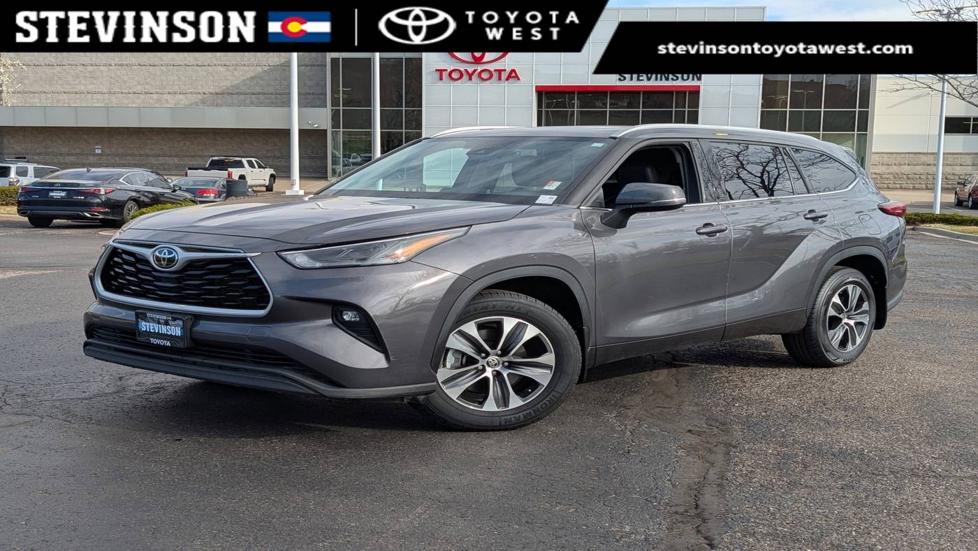 2022 Toyota Highlander XLE — SUV — 56,526 mi — Lakewood, CO