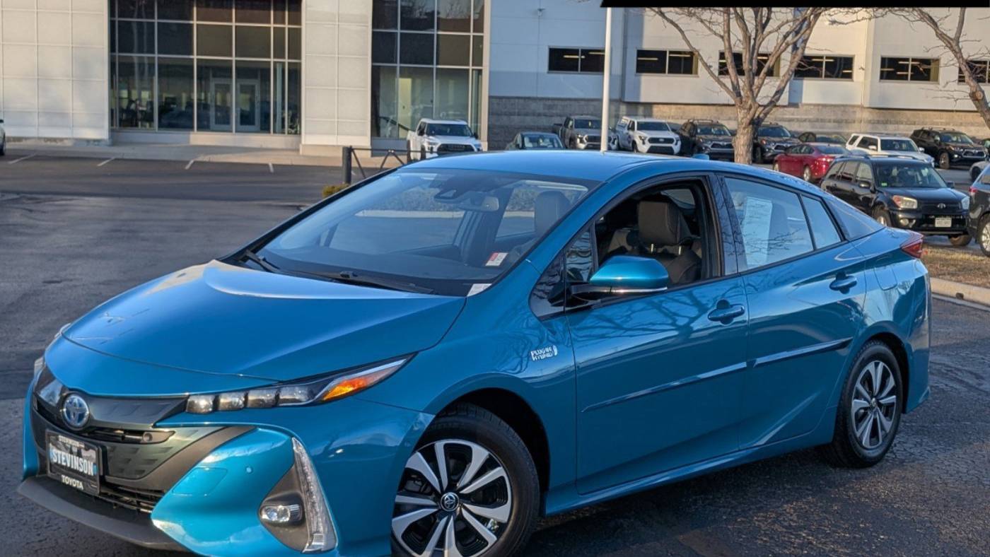2017 Toyota Prius Prime Advanced — Hatchback — 61,331 mi — Lakewood, CO