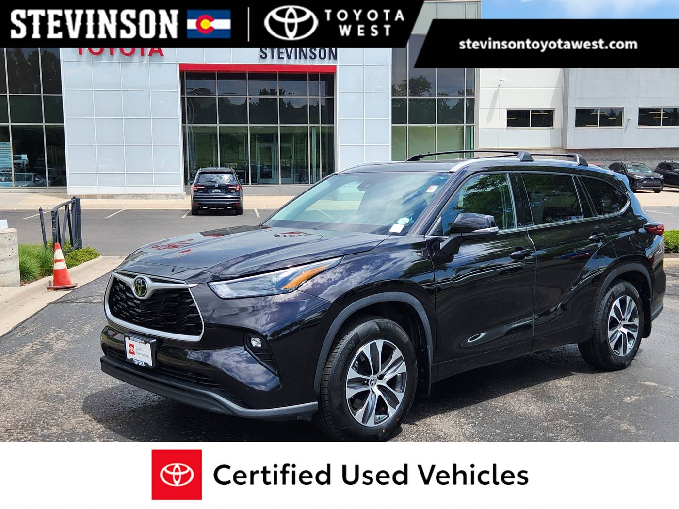 2022 Toyota Highlander XLE — SUV — 23,329 mi — Lakewood, CO