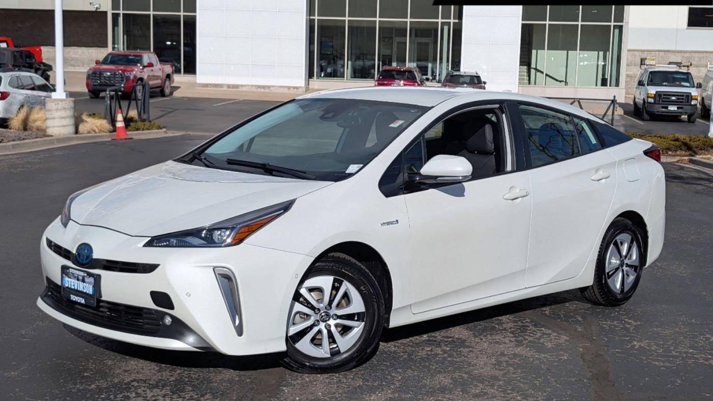 2019 Toyota Prius XLE — Hatchback — 137,209 mi — Lakewood, CO