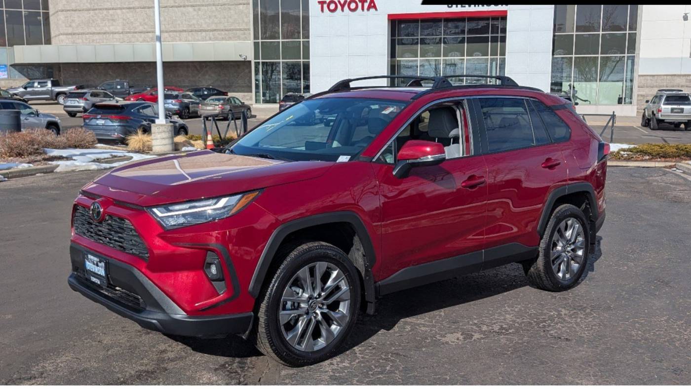 2024 Toyota RAV4 XLE Premium — SUV — 3,042 mi — Lakewood, CO