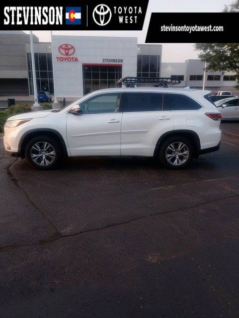 2015 Toyota Highlander XLE — SUV — 233,297 mi — Lakewood, CO