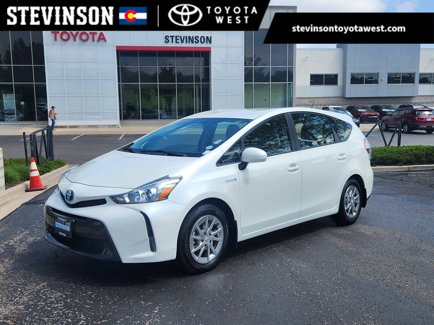 2017 Toyota Prius v Four — Wagon — 58,250 mi — Lakewood, CO