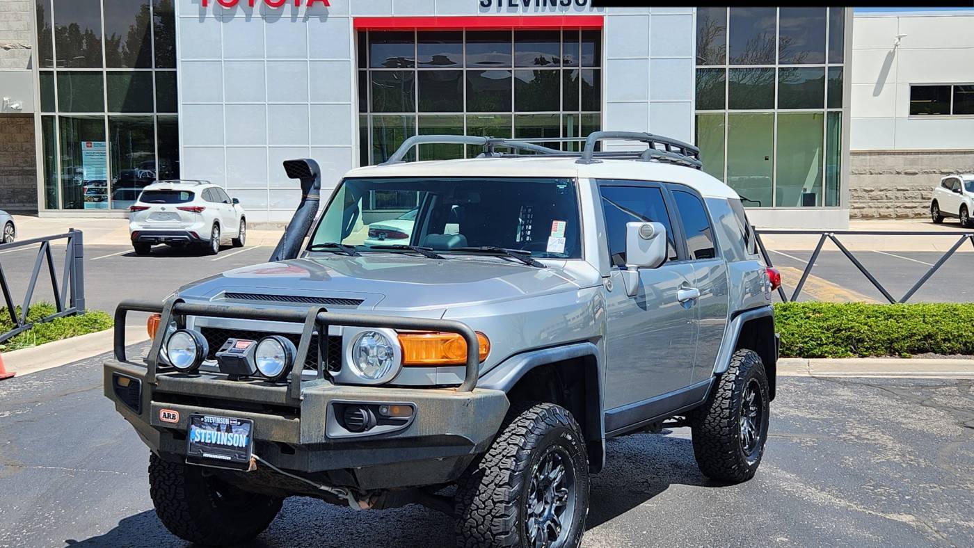 2012 Toyota FJ Cruiser Base