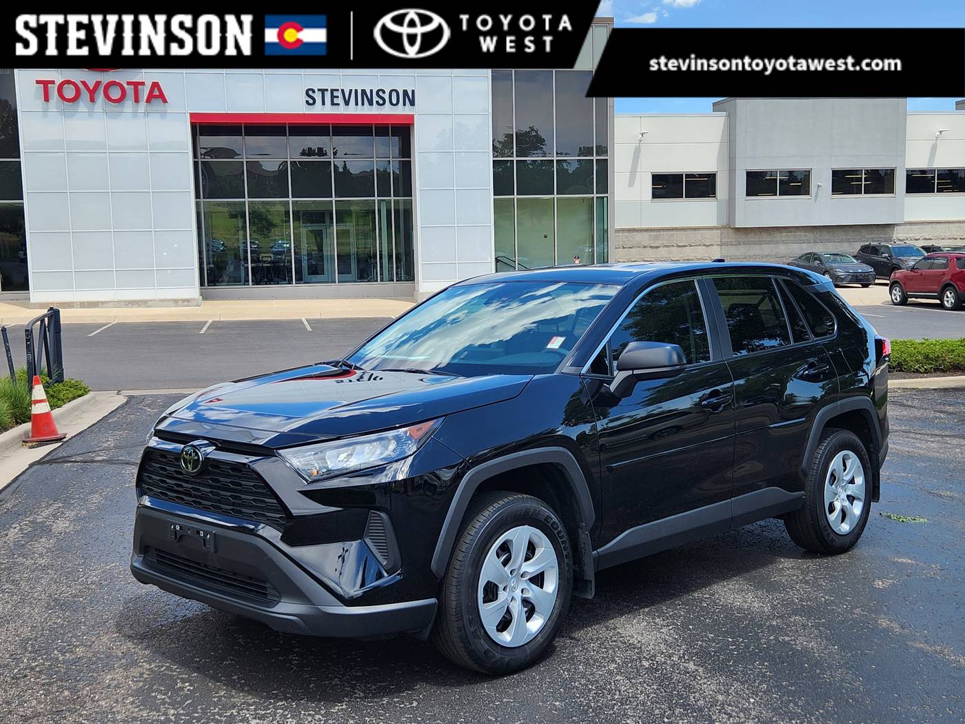2022 Toyota RAV4 LE — SUV — 31,088 mi — Lakewood, CO
