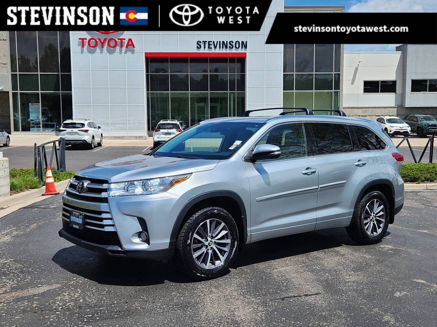 2018 Toyota Highlander XLE — SUV — 106,429 mi — Lakewood, CO