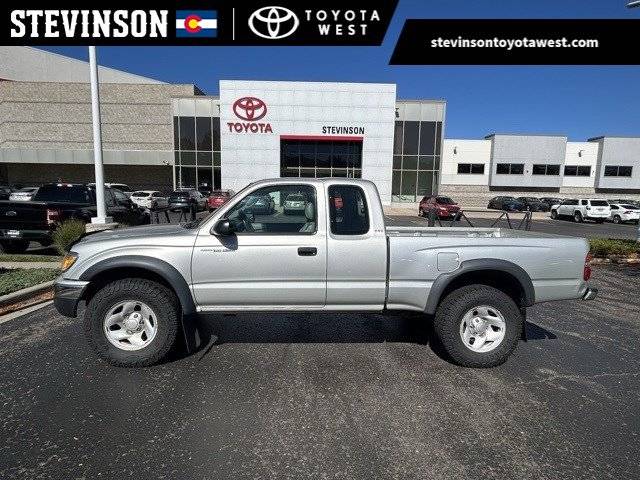 2004 Toyota Tacoma Base — Pickup Truck — 190,499 mi — Lakewood, CO