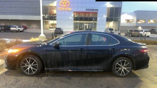 2024 Toyota Camry SE — Sedan — 30,288 mi — Lakewood, CO