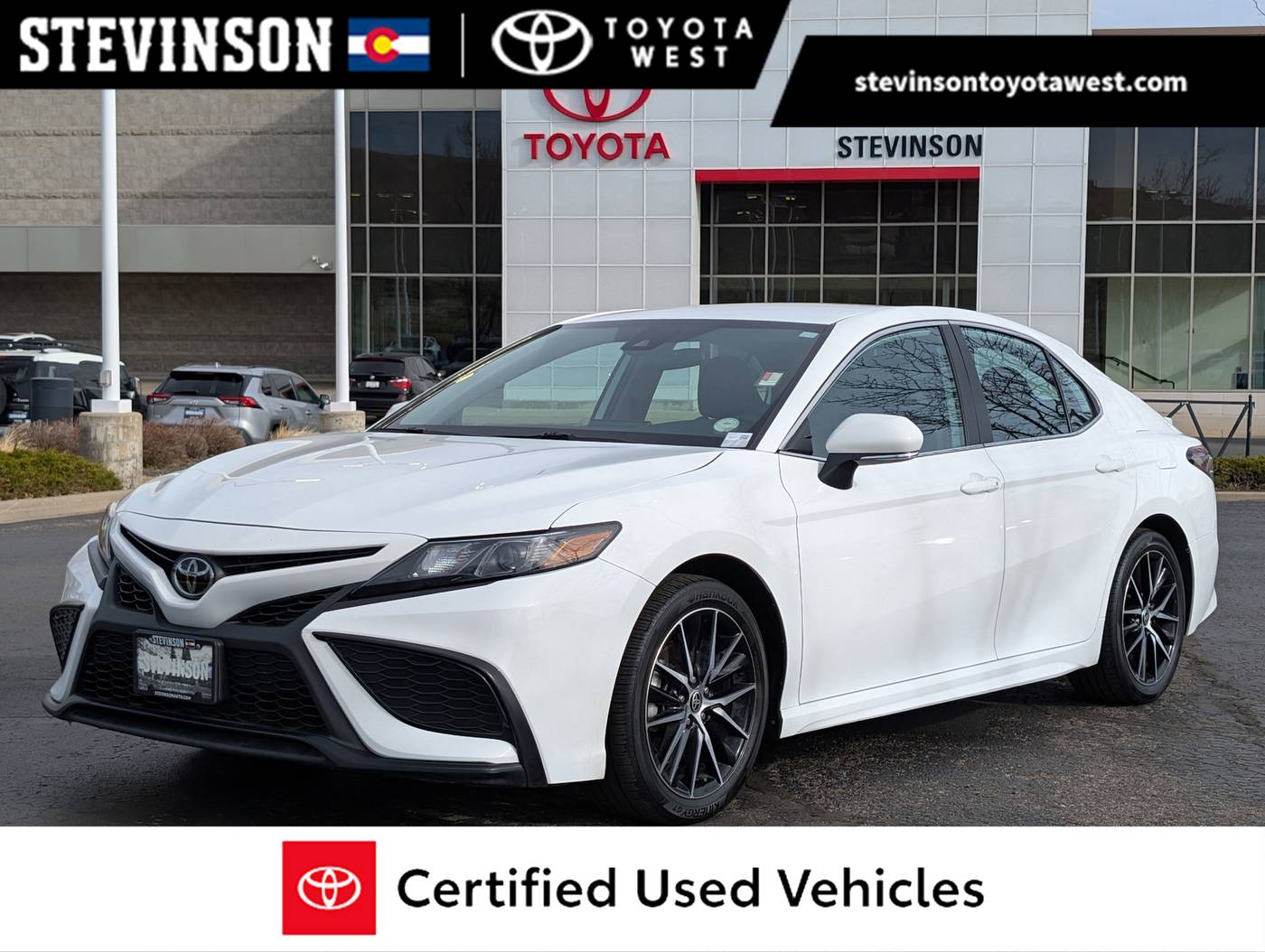 2023 Toyota Camry SE — Sedan — 33,220 mi — Lakewood, CO