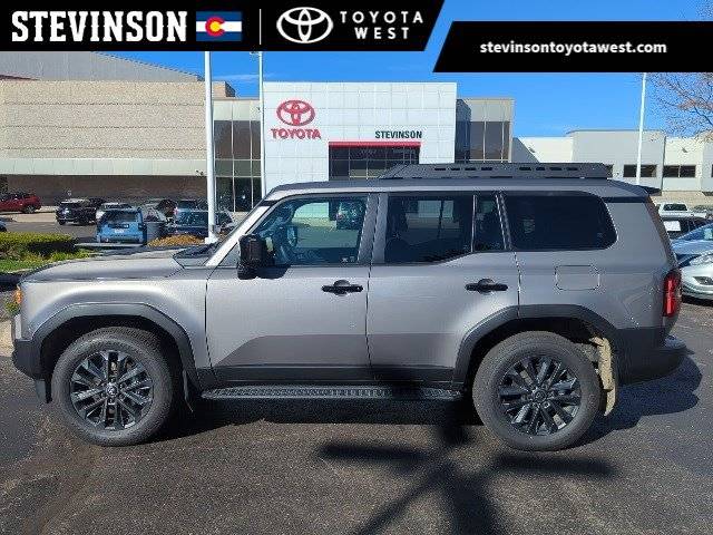 2025 Toyota Land Cruiser Base — SUV — 2,301 mi — Lakewood, CO